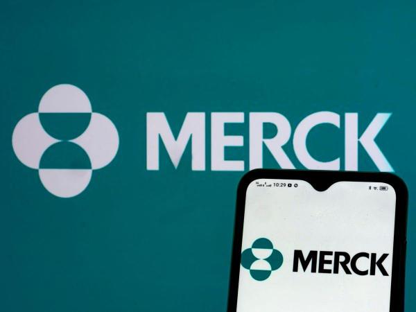 Merck raises dividend by ~6% to $0.69