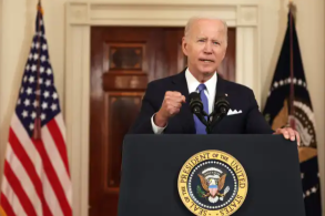 Biden and Yellen say U.S. economy is in state of transition, not recession