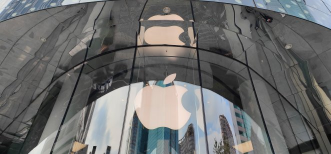 Can iPhone 14 release stop AAPL share slide?