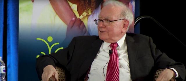 Bitcoin Hater Buffett Invests in Digital Bank Offering Cryptocurrency