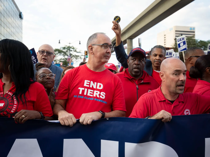 UAW rejects Stellantis wage hike offer, continuing strike