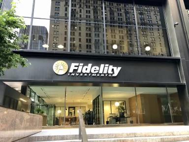 Fidelity launches a Spot Bitcoin ETF in Canada not waiting for the SEC in the US