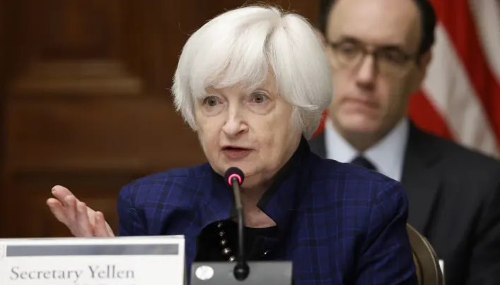 U.S. will hit its debt limit Thursday, start taking steps to avoid default, Yellen warns Congress