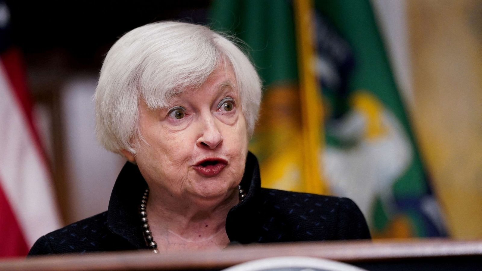 美國財政部長耶倫（Yellen）警告說，如果債務上限沒有提高，6 月 1 日的現金用完將觸發「金融和經濟崩潰」