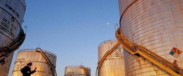 Big Oil Is Eyeing India For Big Investments