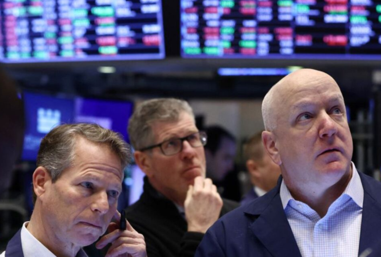 S&P 500 Ends Down as Investors Fret About Interest Rates