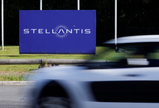 Stellantis resets China strategy with $1.6 bln stake in EV firm Leapmotor