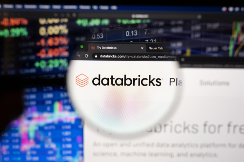 Databricksは、資金調達ブーストのために人工知能のトレンドに乗る、430億ドルの評価額を目指しています。