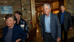 傑羅姆·鮑威爾在傑克遜霍爾重演，他們準備進一步提高利率