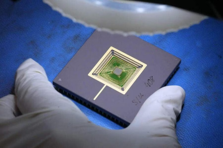 China buying of chipmaking gear from Singapore hits 8-month high