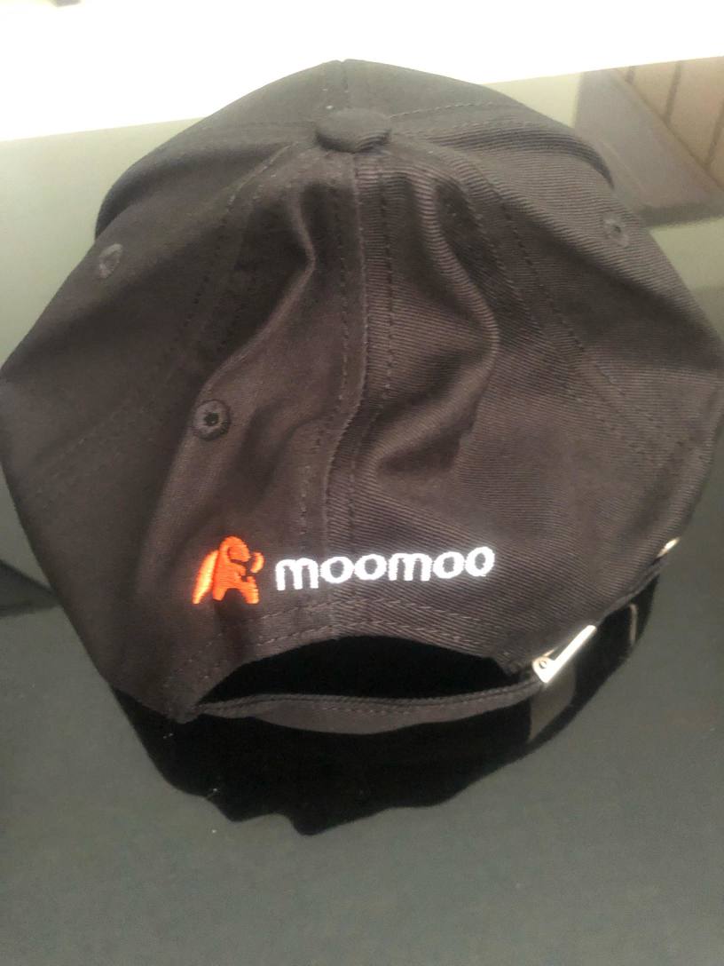 新しいmoomooのキャップ