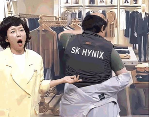 ผมฟันกำไรไป 60% จากการ Short SK Hynix ที่จุดสูงสุด ตอนนี้ราคามันร่วงลงมา 55% แล้ว ผมพอแค่นี้ ปิดจ๊อบการขายเรียบร้อย