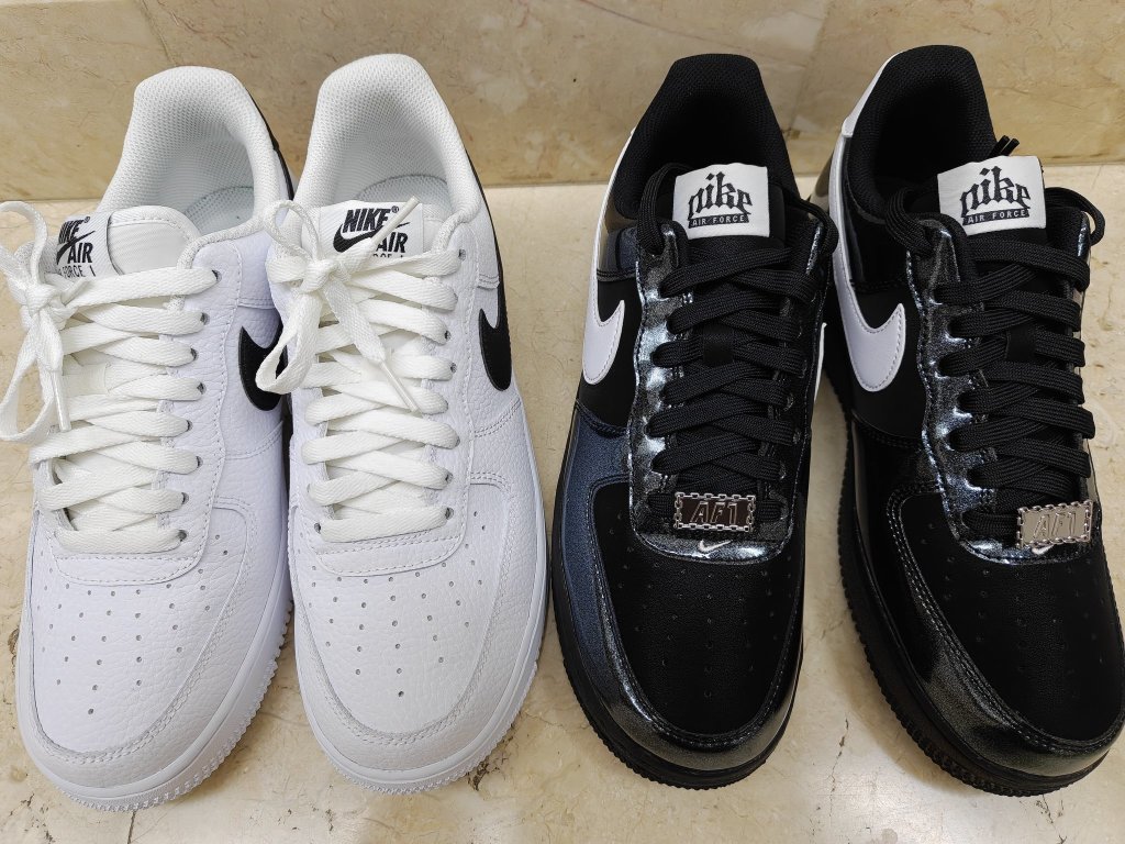 ขอบคุณภรรยาและรักแรกที่ส่ง Air Force 1 คู่โปรดมาให้ครับ ♥️
