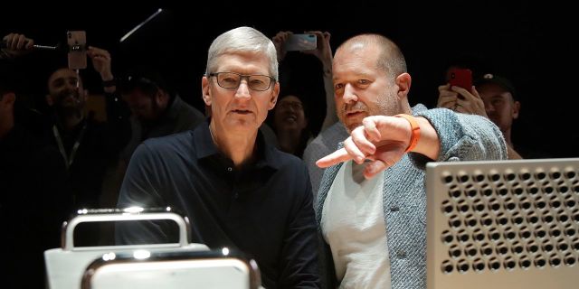 アップルは、アイブ氏の後にデザイナーのさらなる退社を目撃する