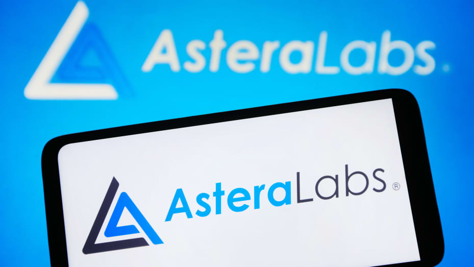 人工知能ブームの中、Astera LabsのIPOが60％以上急騰し、80億ドル以上の価値に評価される