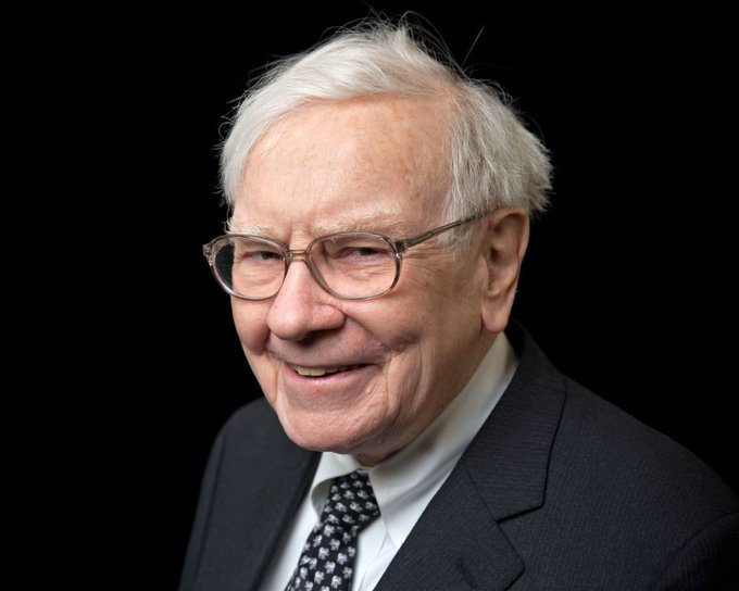 WARREN BUFFET JUST SOLD ANOTHER 22M SHARES OF BANK OF AMERICA $Bank of America (BAC.US)$ . He has been selling loads including almost half of Apple. $Apple (AAP...