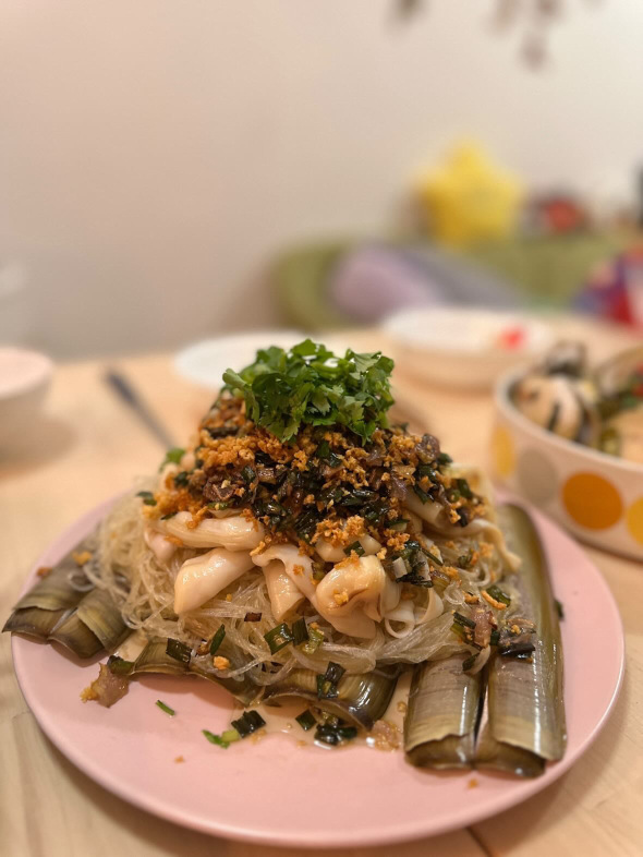 南轅北轍的港股與美股 - 5月25至27日覆盤