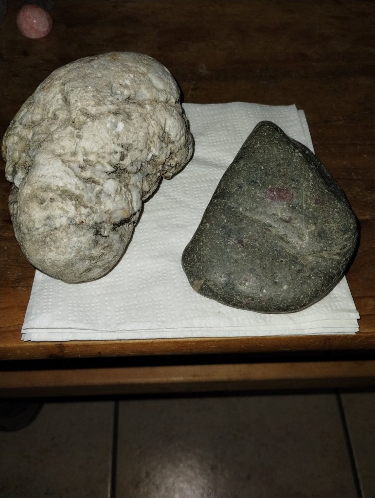 我正在跟踪的母岩样本。
