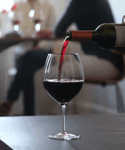 我現在要進入靜音模式去喝點紅酒了……🍷🍷🍷🍷😉😉😉😉😉😉