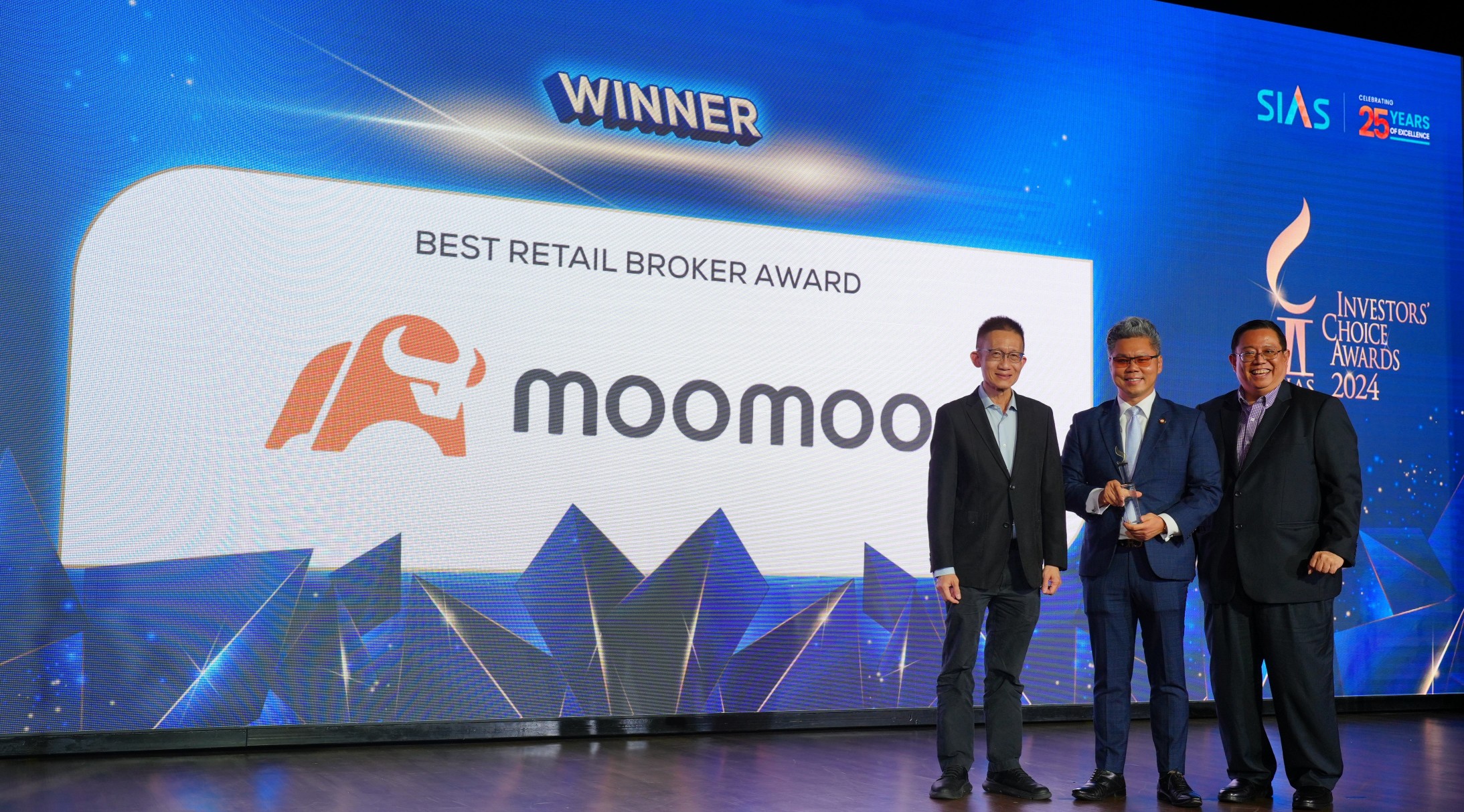 Moomoo Singapore is Best Retail Broker in Singapore for the second year running