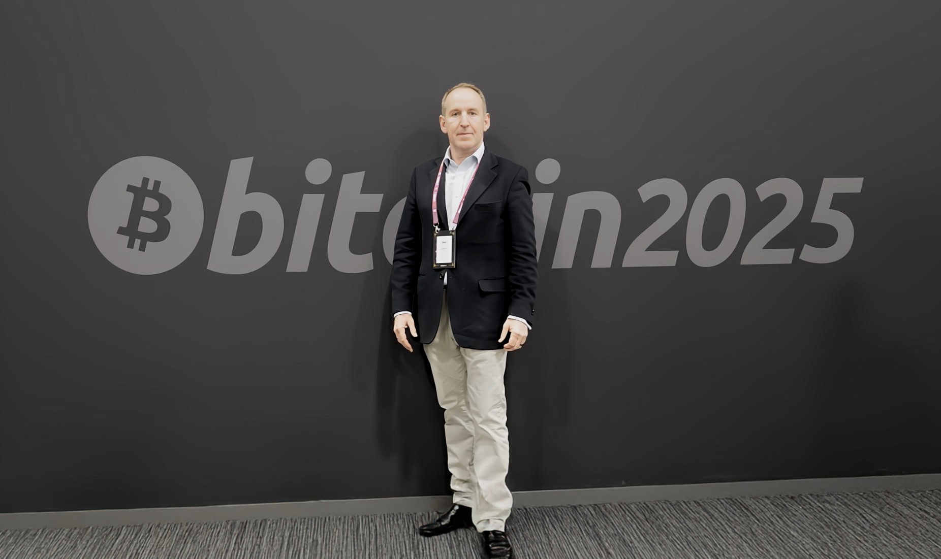 Moomoo Launches Crypto Trading in the US And Hits Bitcoin Conference
