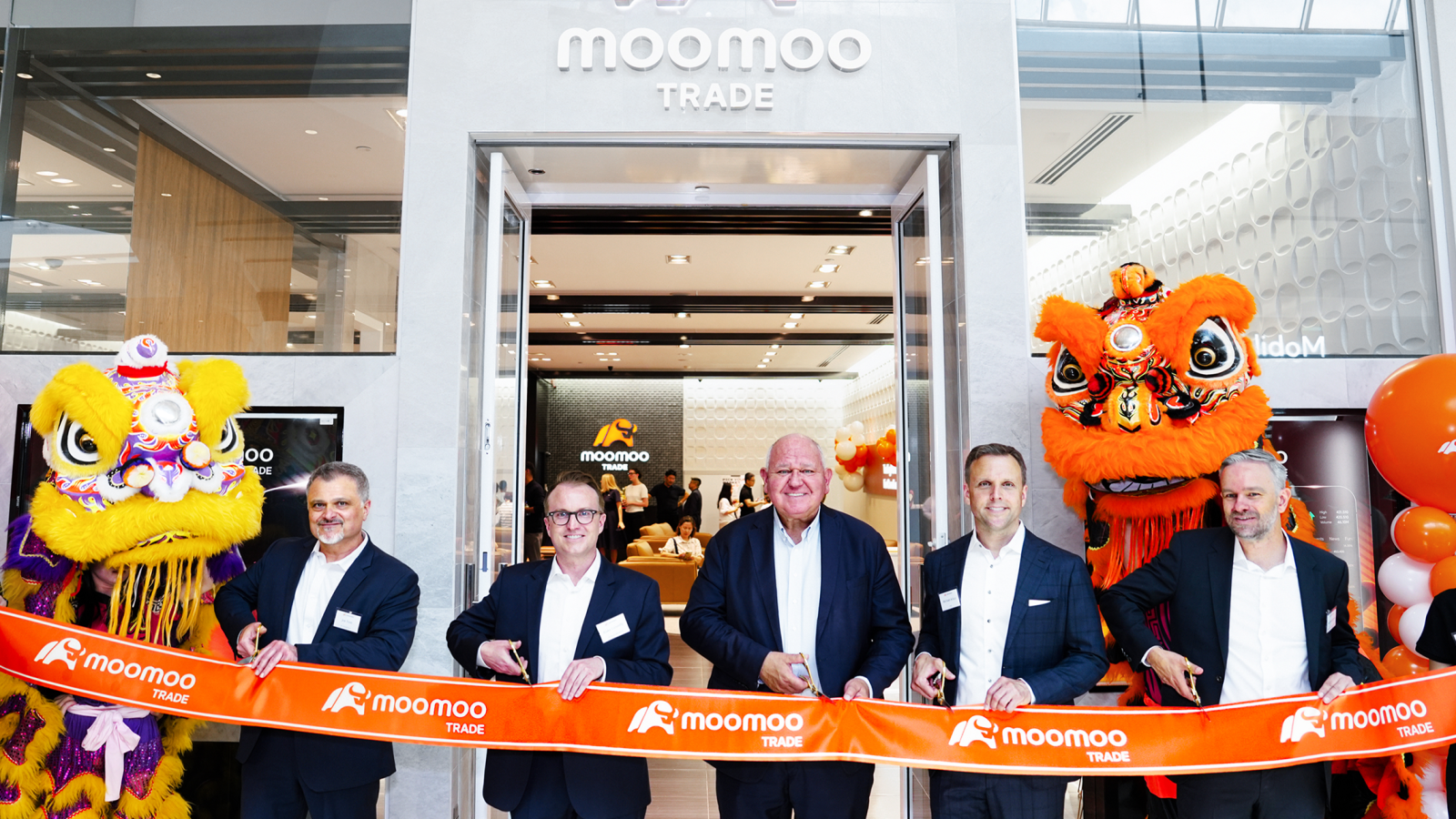 Moomoo Canada Expands Footprint! Mayor Attends Grand Opening of New Markham Flagship Store